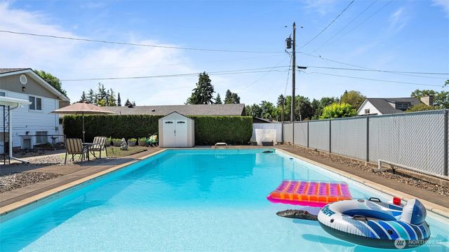 1314 S Division Street, Walla Walla, WA 99362