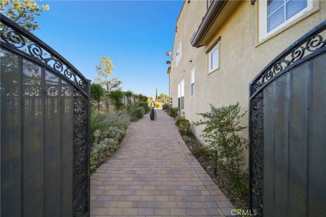 11662 Ricasoli, Porter Ranch, CA 91326