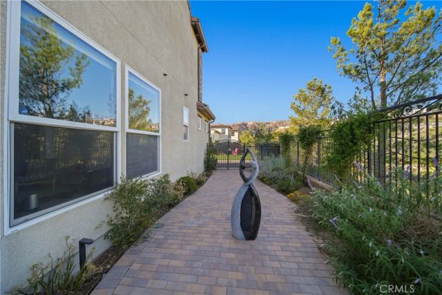 11662 Ricasoli, Porter Ranch, CA 91326