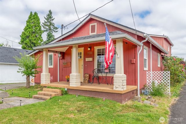 803 Elizabeth Street, Kelso, WA 98626