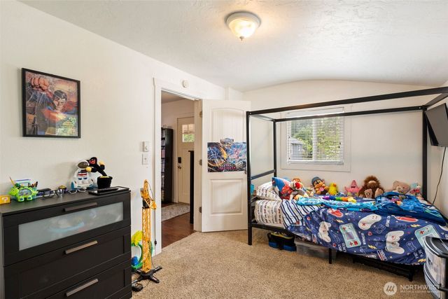 803 Elizabeth Street, Kelso, WA 98626