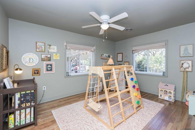 3922 Hundred Oaks Ave, Baton Rouge, LA 70808