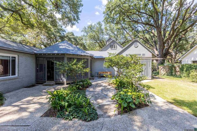 3922 Hundred Oaks Ave, Baton Rouge, LA 70808