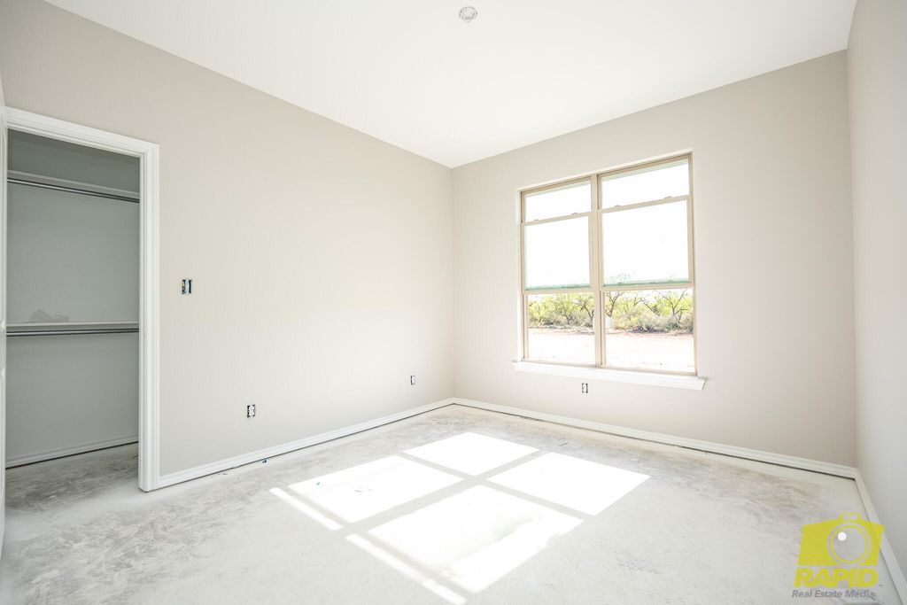 Image 8 of property listing at 3679 Wildebeest Way, San Angelo, TX 76901