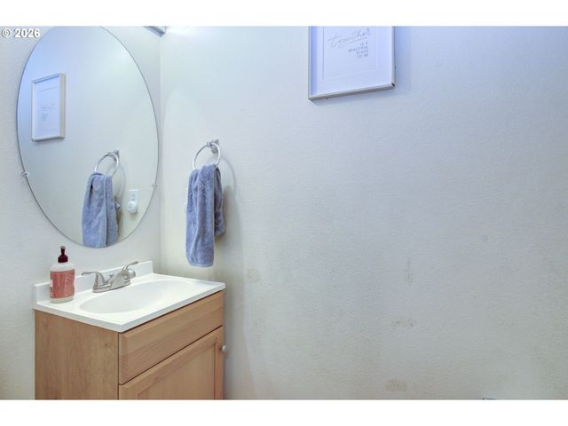 3512 Nw 118TH St, Vancouver, WA 98685