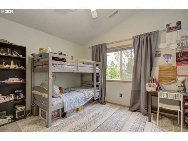 3512 Nw 118TH St, Vancouver, WA 98685