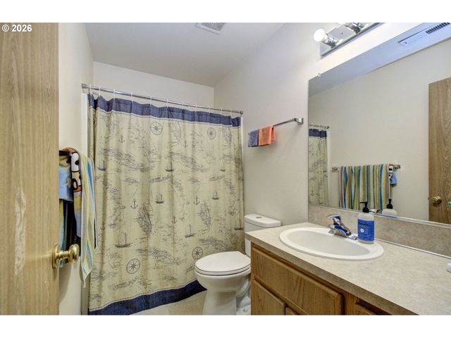 3512 Nw 118TH St, Vancouver, WA 98685