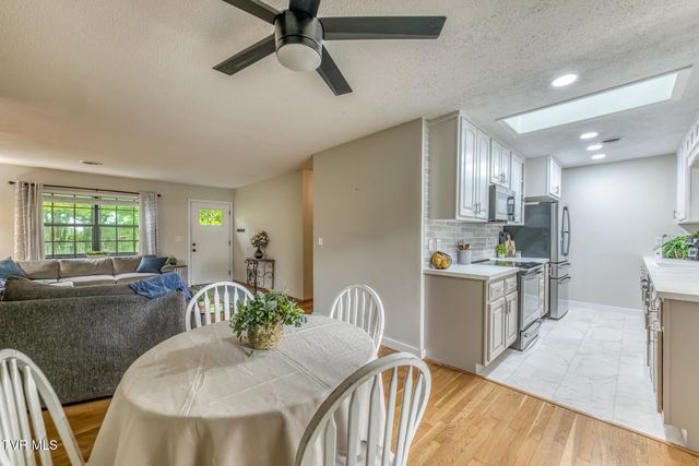 300 Peach Blossom Court, Johnson City, TN 37604
