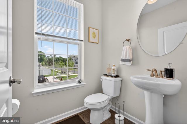 30 AUTUMN PARK DR, Medford, NJ 08055