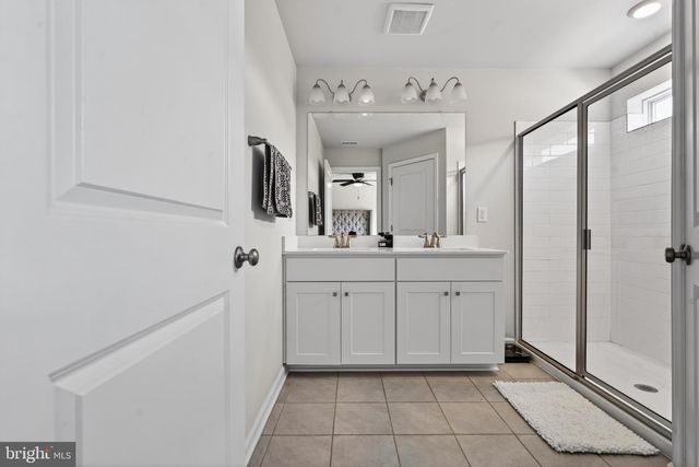 30 AUTUMN PARK DR, Medford, NJ 08055