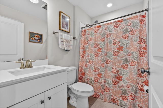 30 AUTUMN PARK DR, Medford, NJ 08055
