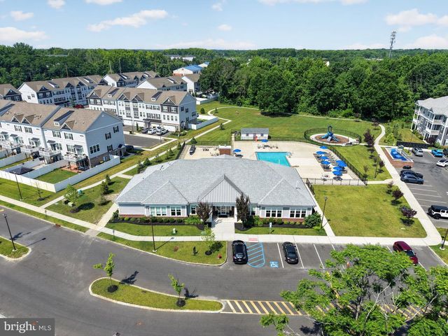 30 AUTUMN PARK DR, Medford, NJ 08055