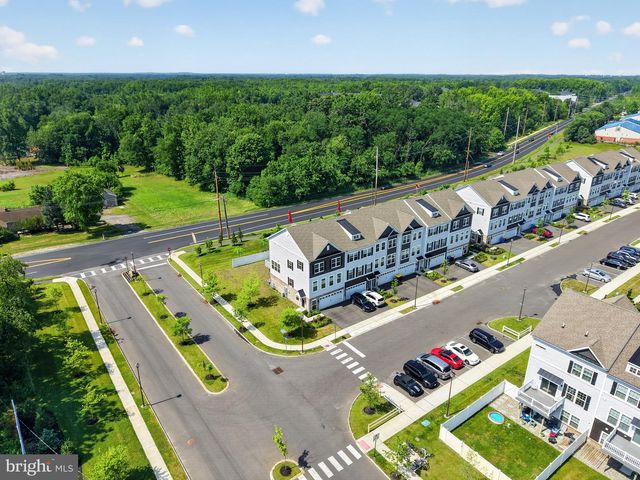30 AUTUMN PARK DR, Medford, NJ 08055