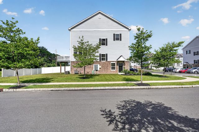 30 AUTUMN PARK DR, Medford, NJ 08055