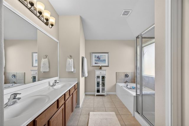 6097 Well Brook Lane, League City, TX 77573