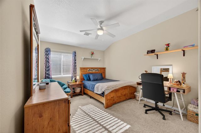 6097 Well Brook Lane, League City, TX 77573