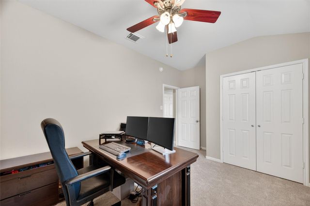 6097 Well Brook Lane, League City, TX 77573