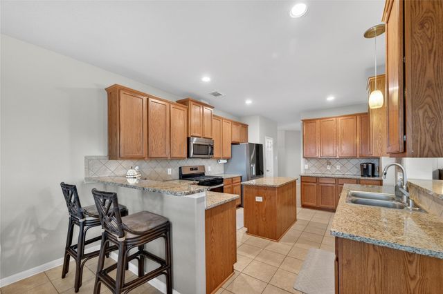 6097 Well Brook Lane, League City, TX 77573