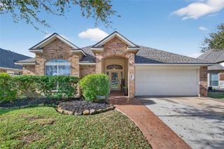 6097 Well Brook Lane, League City, TX 77573