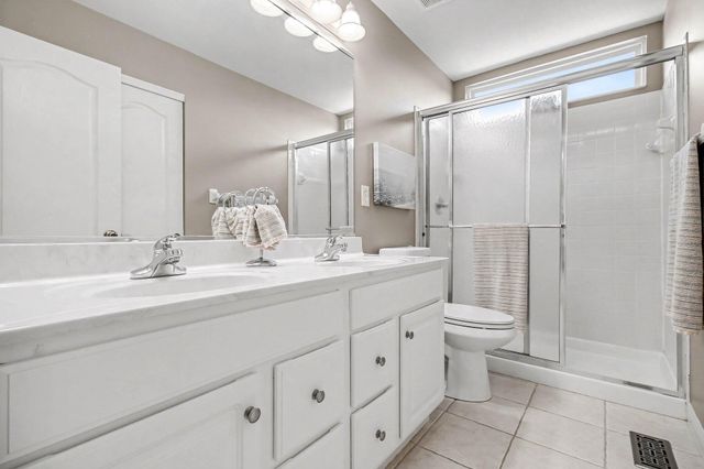 946 Cannonade Court, Union, KY 41091