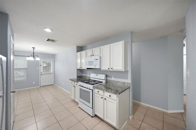 4513 Clemwood Lane, Kingwood, TX 77345