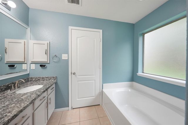 4513 Clemwood Lane, Kingwood, TX 77345
