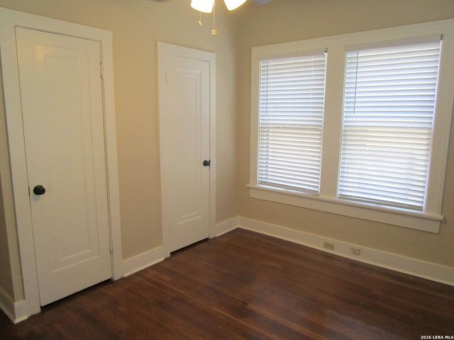 726 W Russell Pl Apt 1, San Antonio, TX 78212