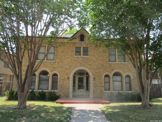 726 W Russell Pl Apt 1, San Antonio, TX 78212
