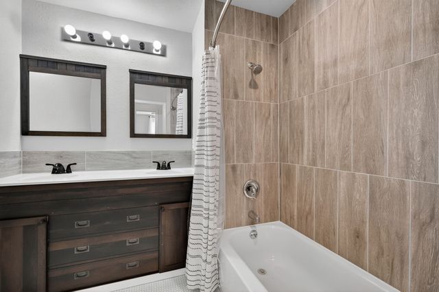 2107 SE 24th Avenue, Mineral Wells, TX 76067