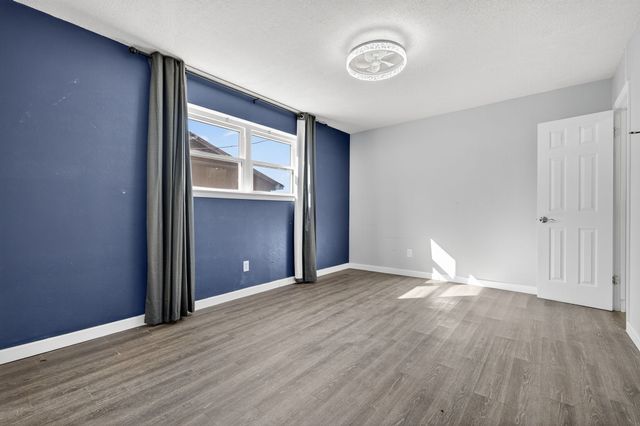 2107 SE 24th Avenue, Mineral Wells, TX 76067