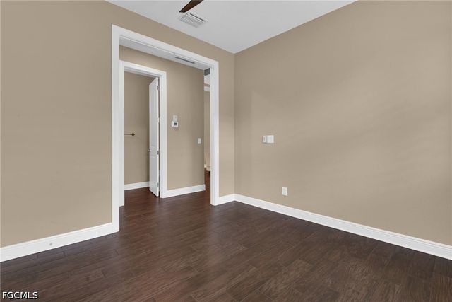 10505 Valencia Lakes DR, Bonita Springs, FL 34135