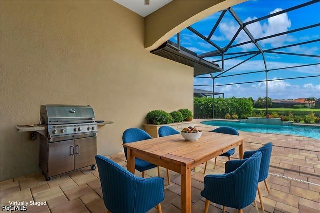 10505 Valencia Lakes DR, Bonita Springs, FL 34135