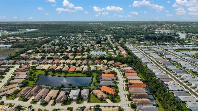 10505 Valencia Lakes DR, Bonita Springs, FL 34135