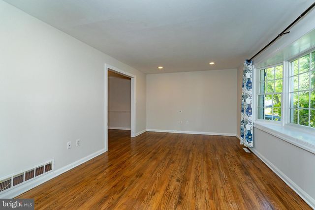 3 RONNA DR, Wilmington, DE 19808