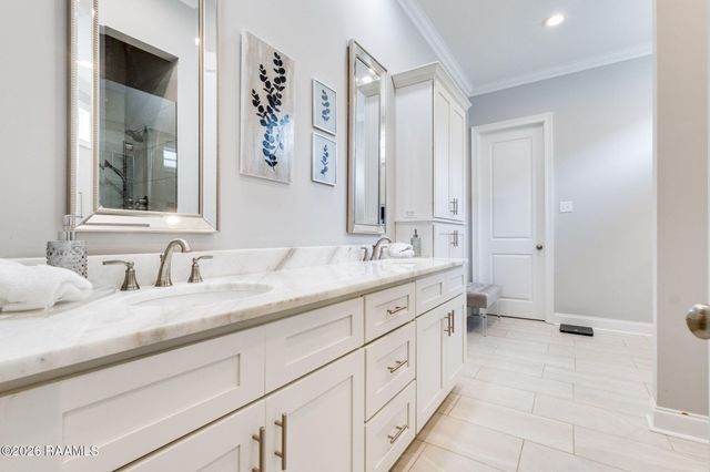 100 Barbados Drive B, Youngsville, LA 70592