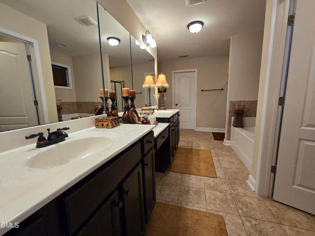 4202 Smithson Court, Raleigh, NC 27616