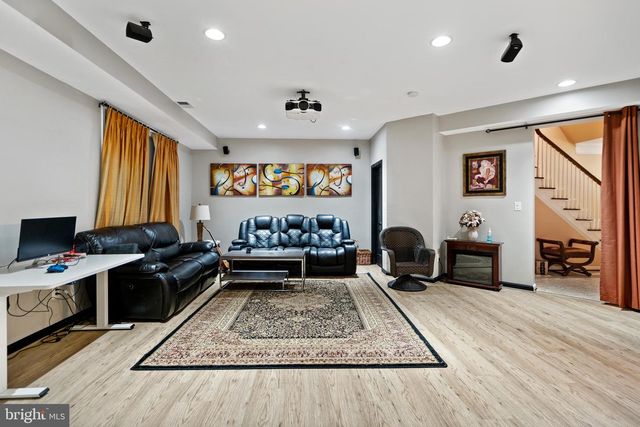 21947 WINDY OAKS SQ, Broadlands, VA 20148