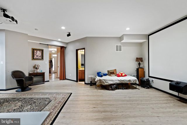 21947 WINDY OAKS SQ, Broadlands, VA 20148