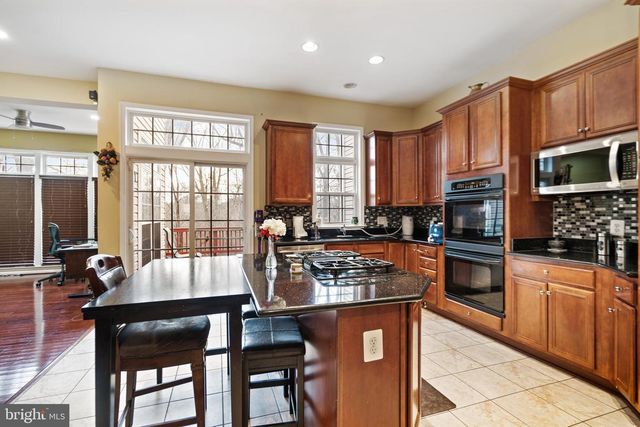 21947 WINDY OAKS SQ, Broadlands, VA 20148