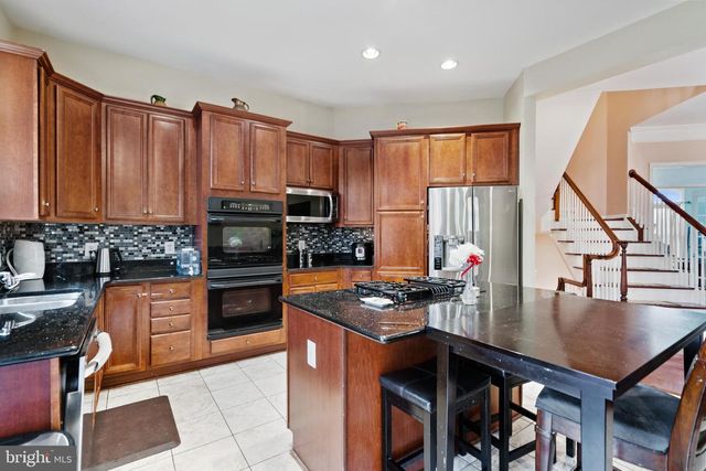 21947 WINDY OAKS SQ, Broadlands, VA 20148