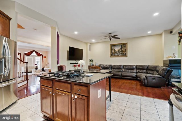 21947 WINDY OAKS SQ, Broadlands, VA 20148