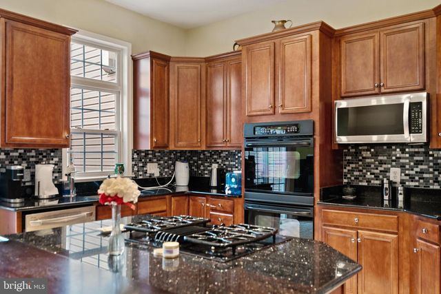 21947 WINDY OAKS SQ, Broadlands, VA 20148