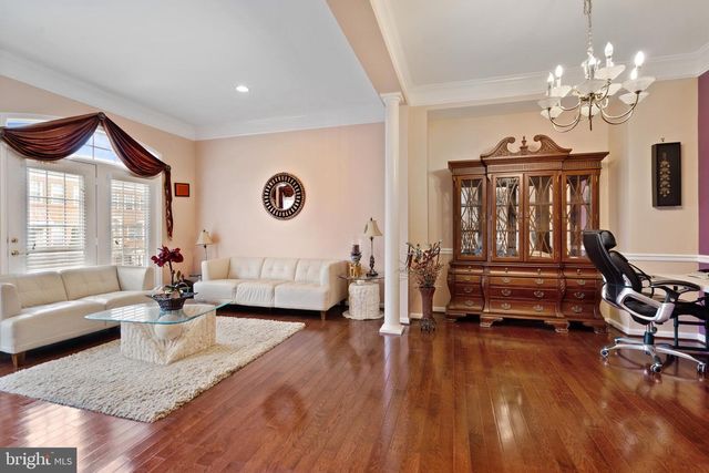 21947 WINDY OAKS SQ, Broadlands, VA 20148