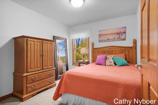 9270 Baumhoff Avenue Nw, Sparta Twp, MI 49345