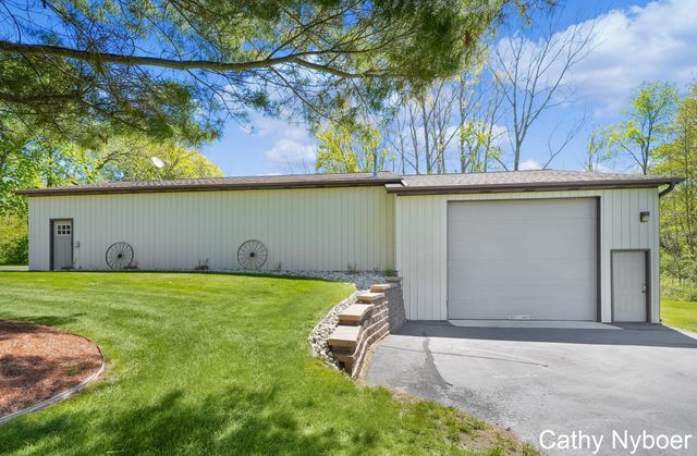 9270 Baumhoff Avenue Nw, Sparta Twp, MI 49345