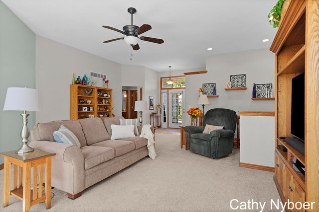 9270 Baumhoff Avenue Nw, Sparta Twp, MI 49345