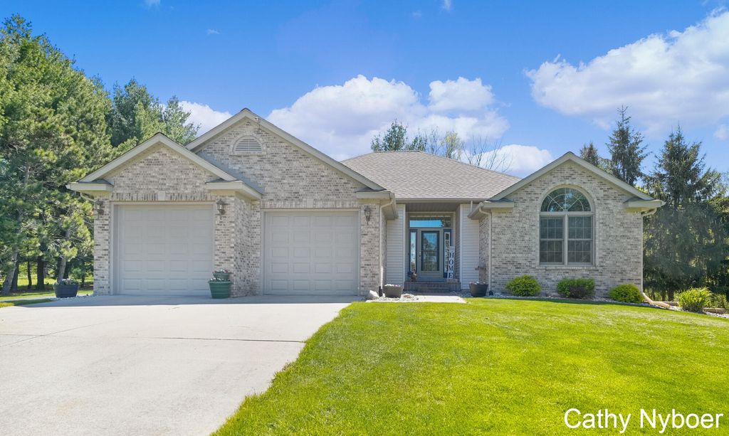 9270 Baumhoff Avenue Nw, Sparta Twp, MI 49345