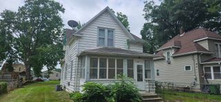 221 Center Street, Waterloo, IA 50703