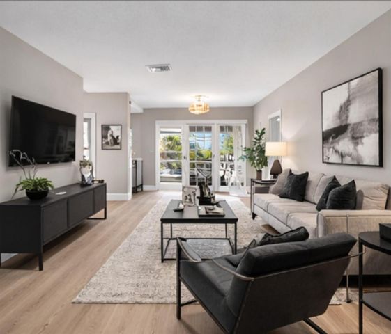 941 Crystal Lake Drive 311, Deerfield Beach, FL 33064