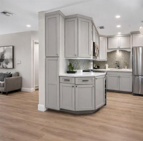 941 Crystal Lake Drive 311, Deerfield Beach, FL 33064